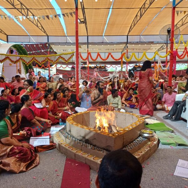 സുവാസിനി പൂജ