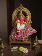 Mahalakshmi Idol - Image 7